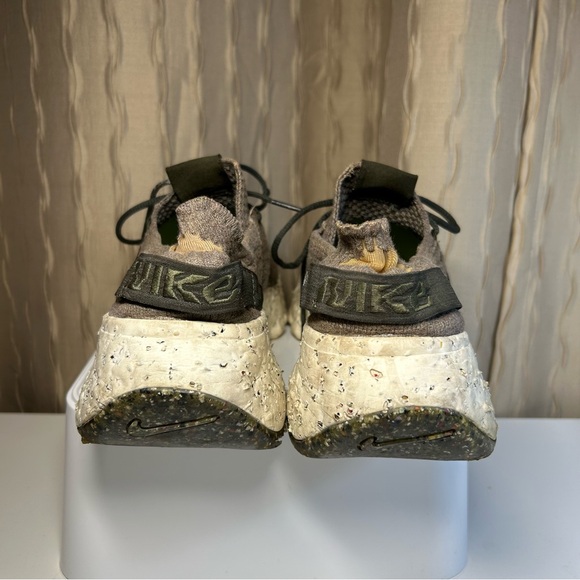 Nike Space Hippie 04 Women's 9 CD3476-300 Cargo Khaki Sneakers - Picture 7 of 14